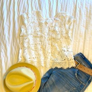 Boho Lace Short Sleeved Top!
